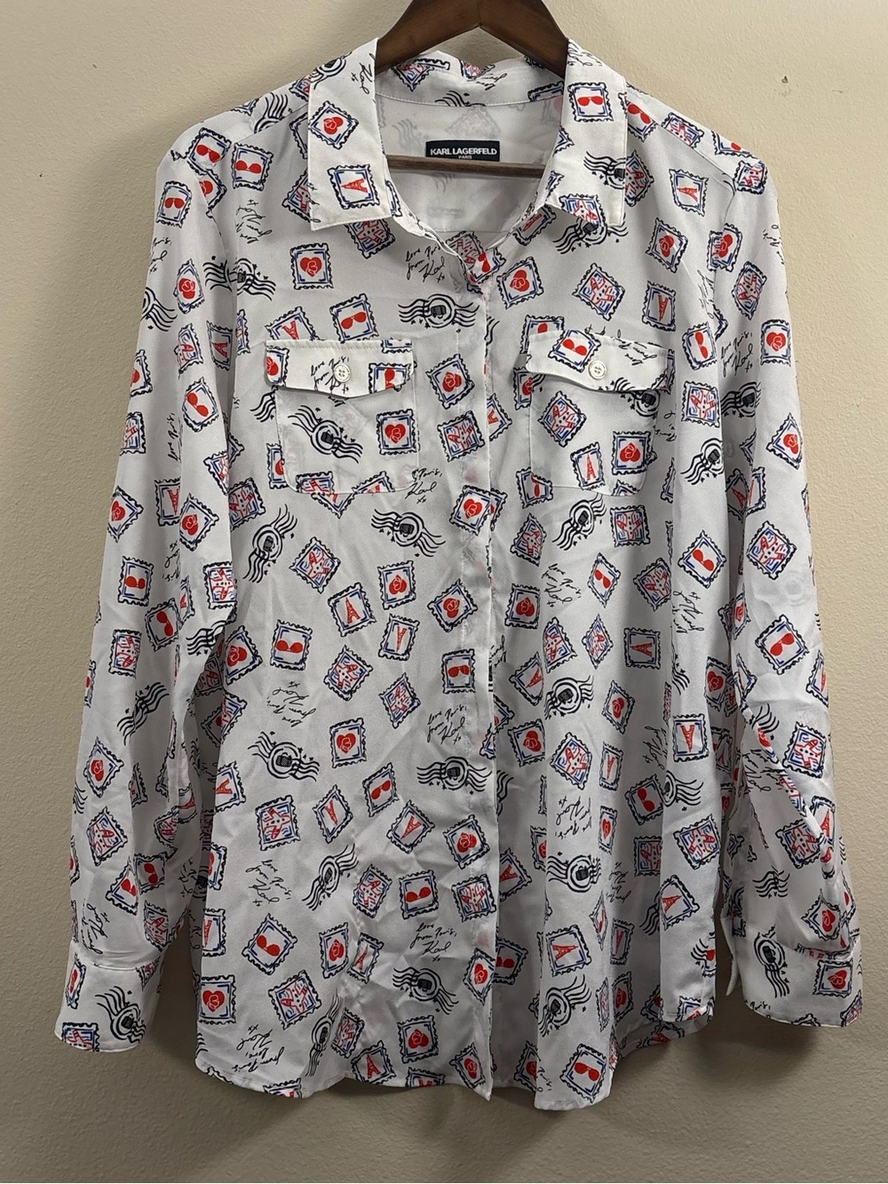 Karl Lagerfeld Paris long-sleeve button-up shirt women’s XL whimsy travel stamps